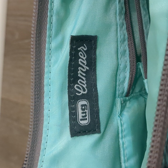 Lug Camper Shoulder/Crossbody Bag - Picture 2 of 13